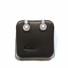 Load image into Gallery viewer, Princesses Akoya Sea Pearls Studs 7-7.5MM
