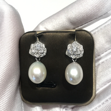 Load image into Gallery viewer, Sterling Silver Rose Finest Freshwater Pearl Earrings
